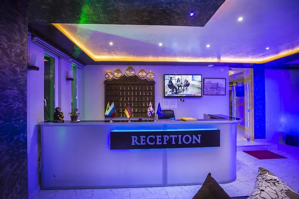 Beach House Hotel Batumi